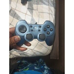 Logitech Rumblepad 2 Wired PC Controller